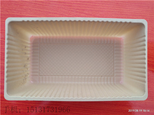 鑫鑫生產(chǎn)吸塑托盤不抄捷徑，實打?qū)? width=